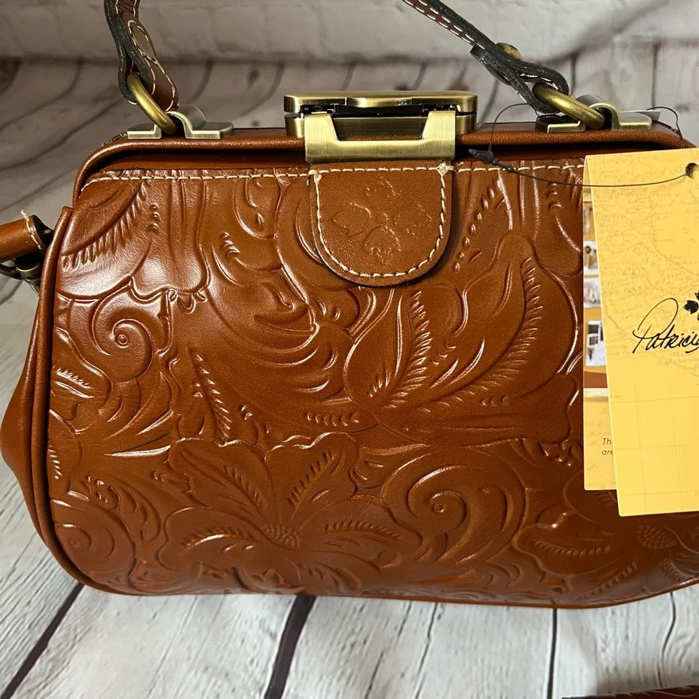 PATRICIA NASH TOOLED SATCHEL & WALLET
